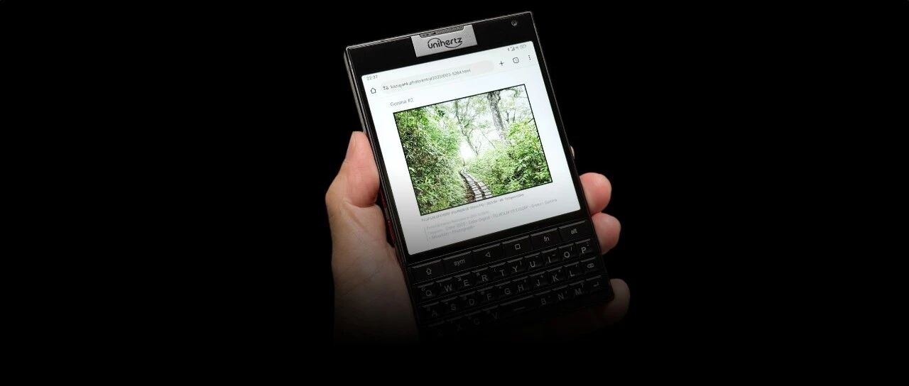 国产厂商，又造了台4.5英寸的小屏手机